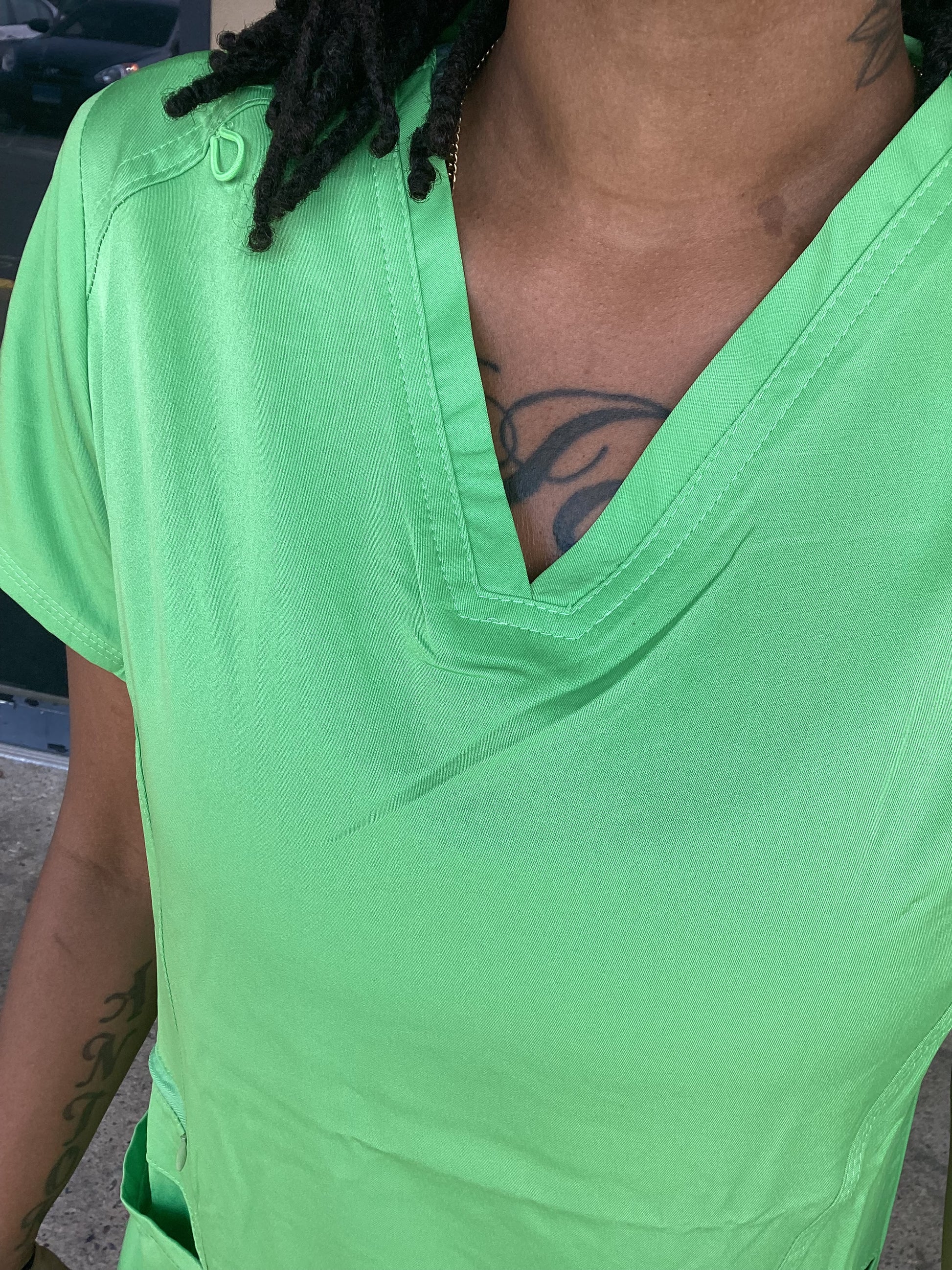 Medichic Green Apple V-Neck Zipper pants - Ruth